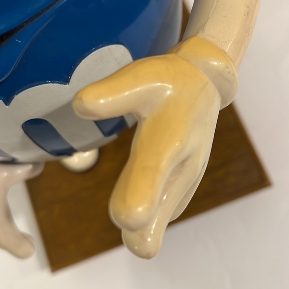 Official M and M's Brand Collectible Candy Dispenser - Picture 5 of 7